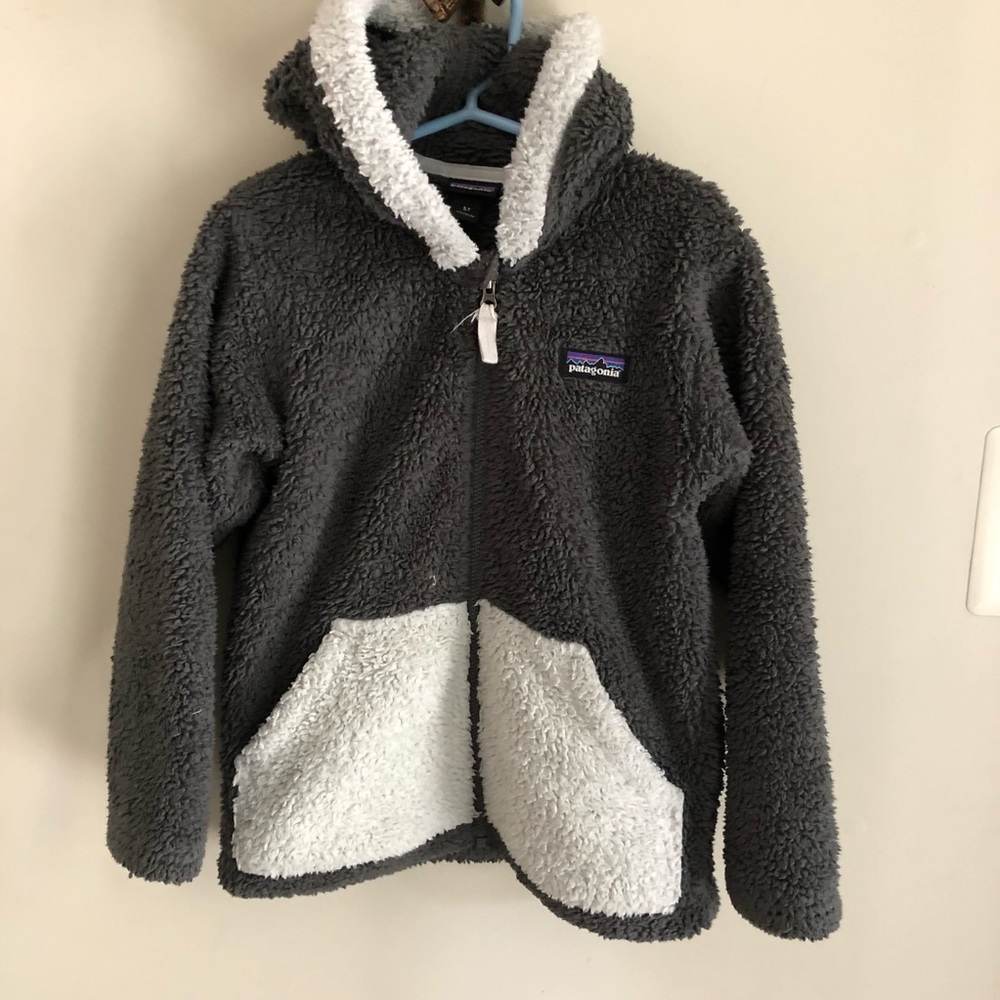 Patagonia Furry Friends zip up hoodie